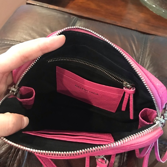 ❌SOLD❌Authentic Balenciaga Classic Reporter XS - Picture 6 of 8